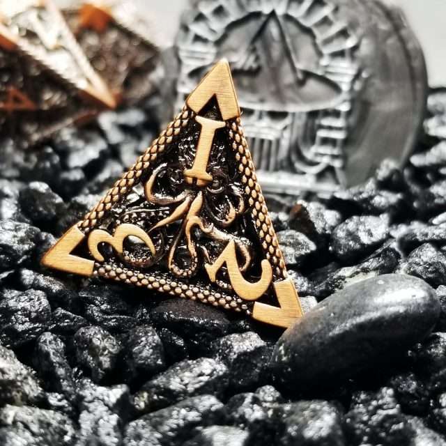 Sage's Cthulhu Shugnahothh Bronze Hollow Metal Polyhedral Dice Set image 0