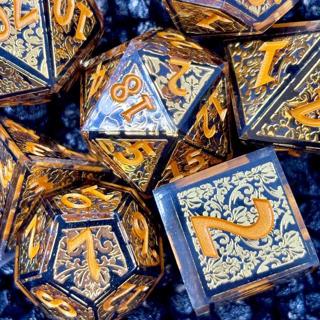 Sage's Arabesque Gold Sharp Edge Resin Dice Set image 4