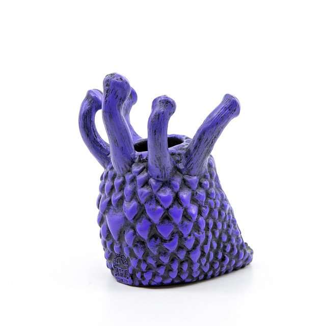 Purple Eye Tyrant Desk Companion Phone Stand & Pencil Holder image 2