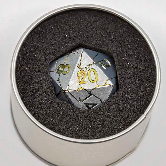 Sage's Relics of Antiquity - Silver Rainbow 33mm Metal D20 Die image 8