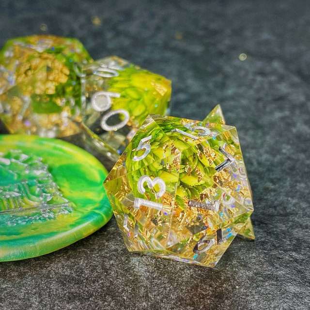 Sage’s Enchanted Flower Green Sharp Edge Resin Polyhedral Dice Set image 10