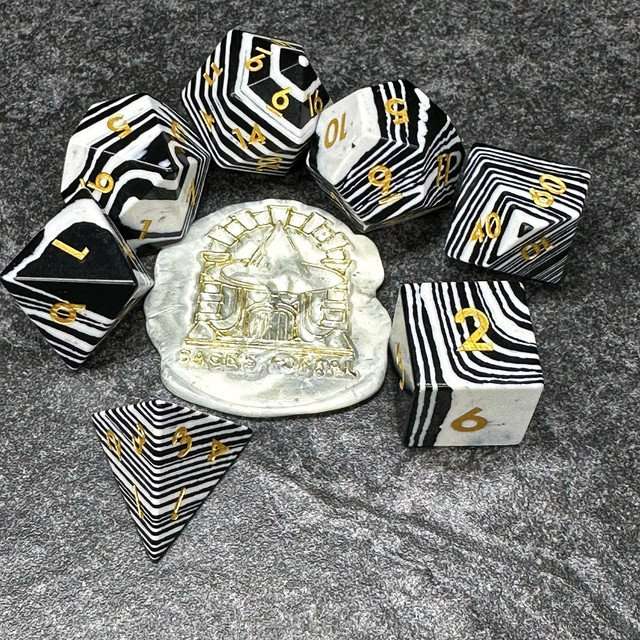 Sage's Treasures Gemstone Zebra Stripes Polyhedral Dice Set image 0