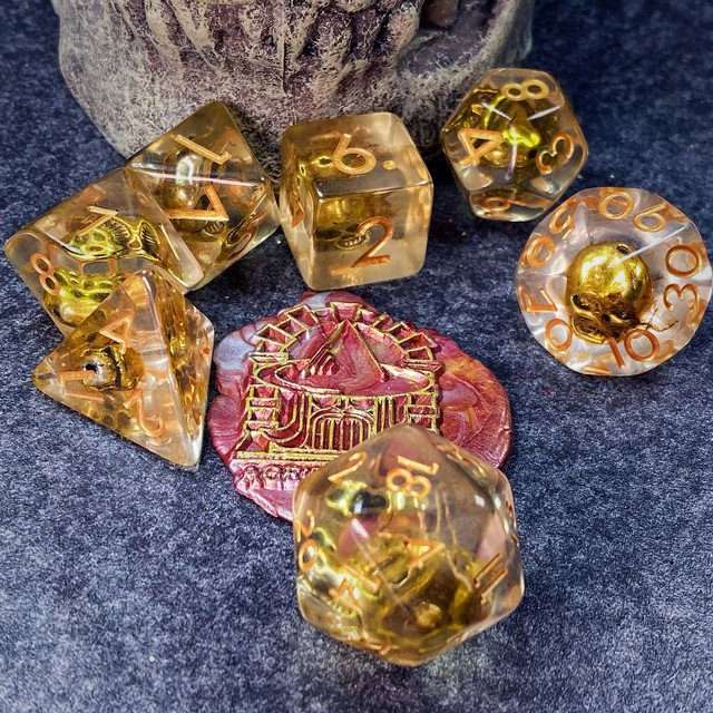 Sage's Familiars - Golden Skull Familiar Resin Polyhedral Dice Set image 38