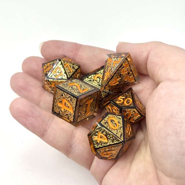 Sage's Arabesque Gold Sharp Edge Resin Dice Set image 7