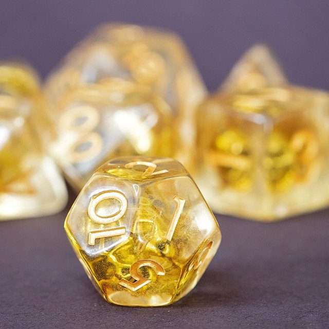 Sage's Familiars - Golden Skull Familiar Resin Polyhedral Dice Set image 16