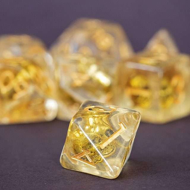 Sage's Familiars - Golden Skull Familiar Resin Polyhedral Dice Set image 19