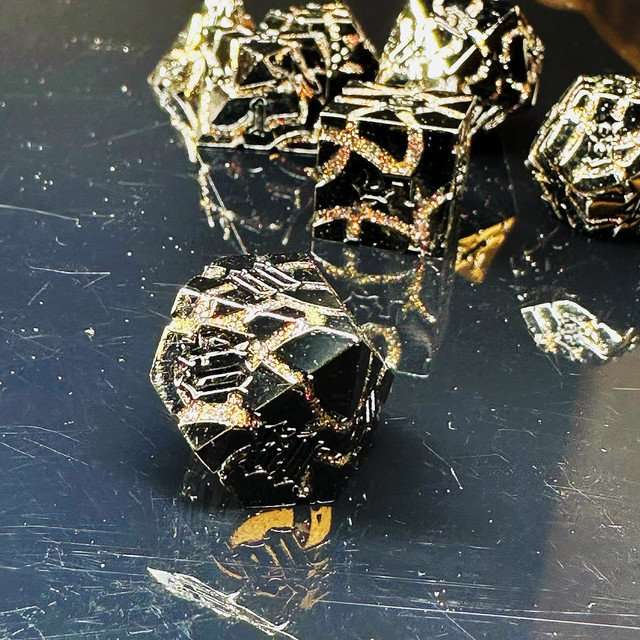 Sage's Warp Stones Red Dwarf Star Metal Polyhedral Dice Set image 4