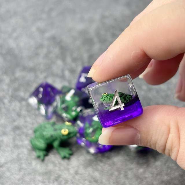 Sage's Familiars - Green Frog Resin Polyhedral Dice Set image 1