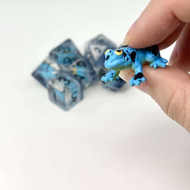 Sage's Blue Frog Familiar Resin Polyhedral Dice Set image 10