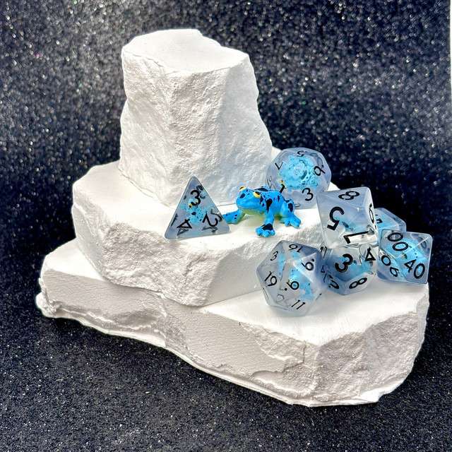 Sage's Blue Frog Familiar Resin Polyhedral Dice Set image 5