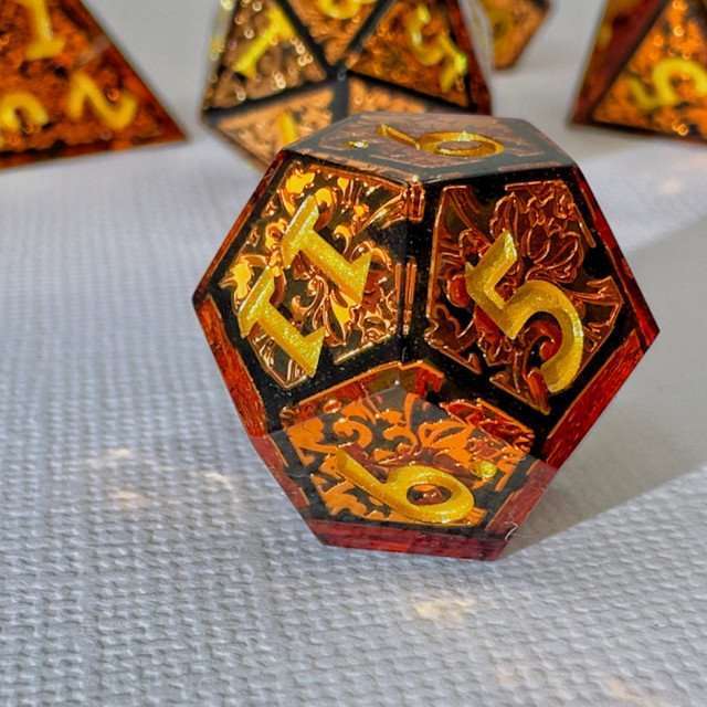 Sage's Arabesque Copper Sharp Edge Resin Dice Set image 4
