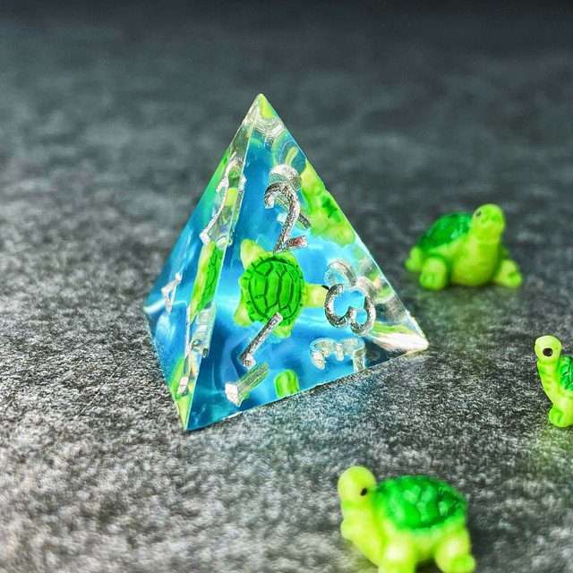 Sage's Familiars - Baby Turtle Familiar Sharp Edge Resin Polyhedral Dice Set image 3