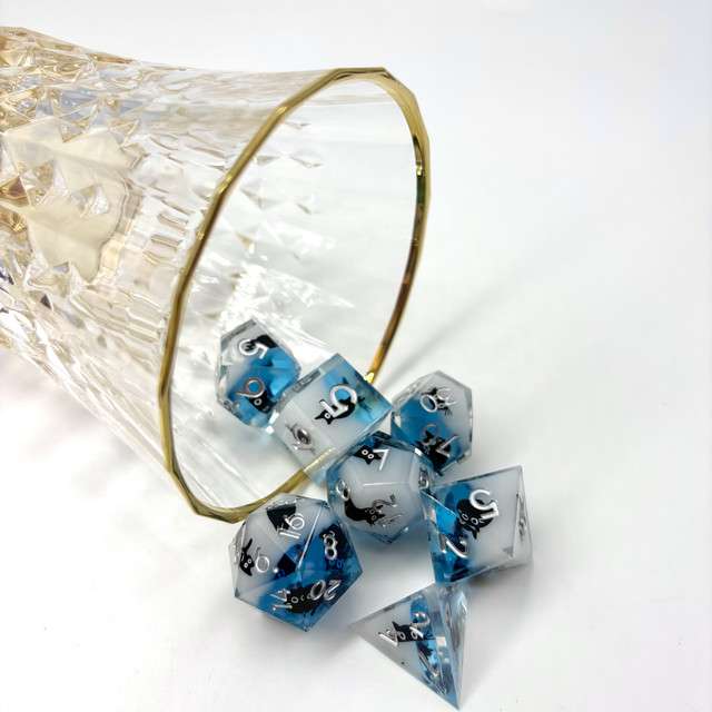 Sage's Kindred Companions Void Cat Sharp Edge Resin Dice Set image 3