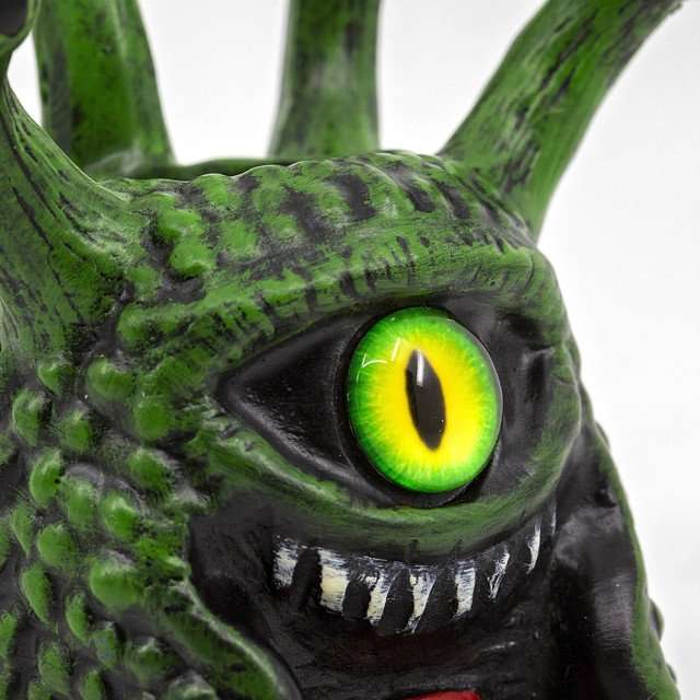 Green Eye Tyrant Desk Companion Phone Stand & Pencil Holder image 10