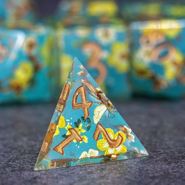 Sage's Honeybees Tropical Honey Sharp Edge Resin Dice Set image 9