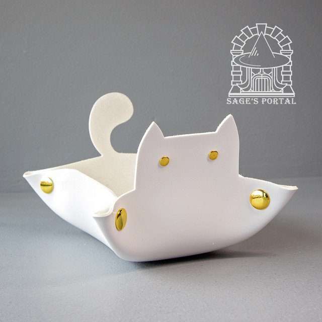 Sage's White Enchanted Cat Dice Tray image 11