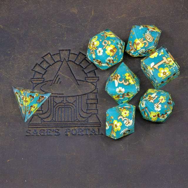 Sage's Honeybees Tropical Honey Sharp Edge Resin Dice Set image 14
