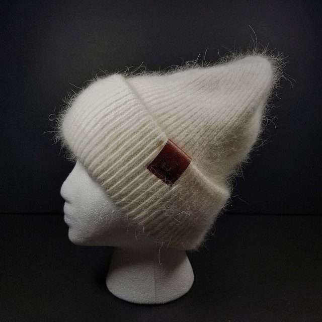 Sage’s Cap – White Angora Rabbit Fur Viscose Beanie image 4