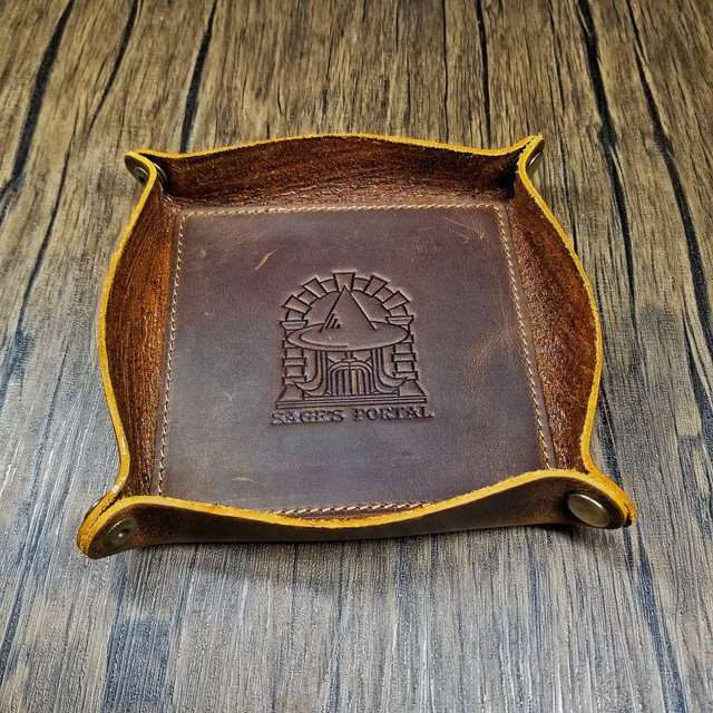 Sage's Enchanted Dice Tray Crazy Horse Oiled Saddle Leather Travel Size image 6