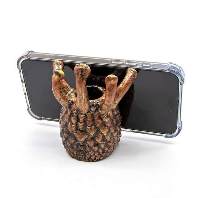 Yellow Eye Tyrant Desk Companion Phone Stand & Pencil Holder image 13