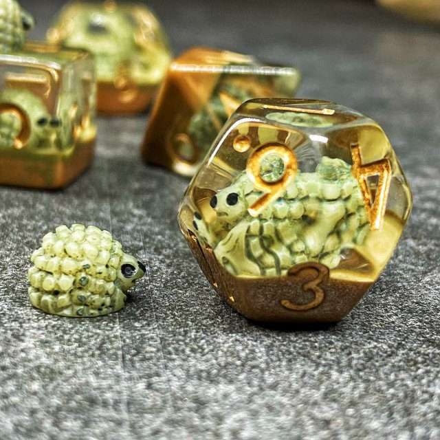 Sage's Baby Hedgehog Green Familiar Resin Polyhedral Dice Set image 2