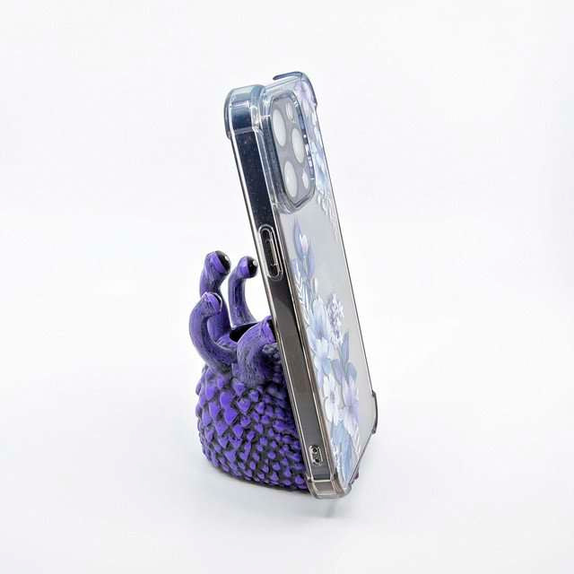 Purple Eye Tyrant Desk Companion Phone Stand & Pencil Holder image 16
