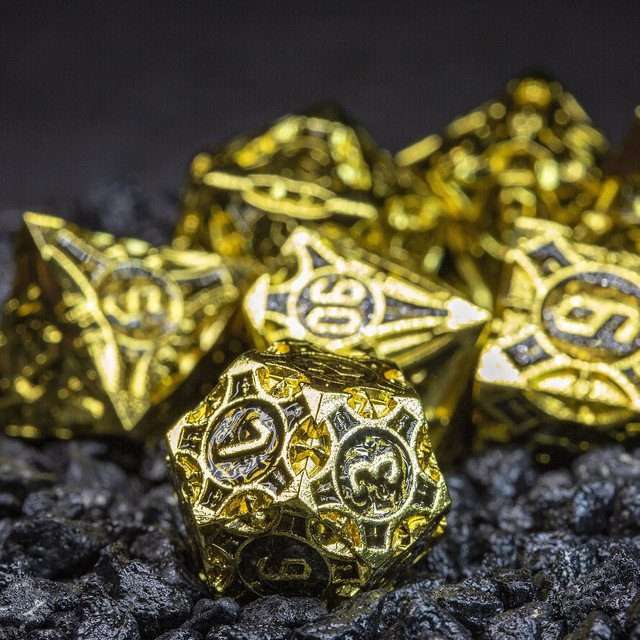 Sage’s Runic Caltrops Gold/Black Metal Polyhedral Dice Set image 7