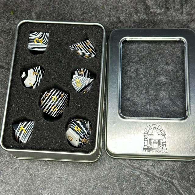 Sage's Treasures Gemstone Zebra Stripes Polyhedral Dice Set image 2