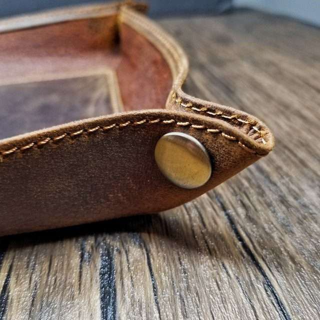 Sage's Enchanted Dice Tray Crazy Horse Oiled Saddle Leather Full Size image 8