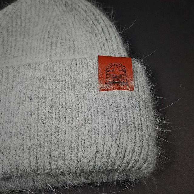 Sage’s Cap – Gray Angora Rabbit Fur Viscose Beanie image 7