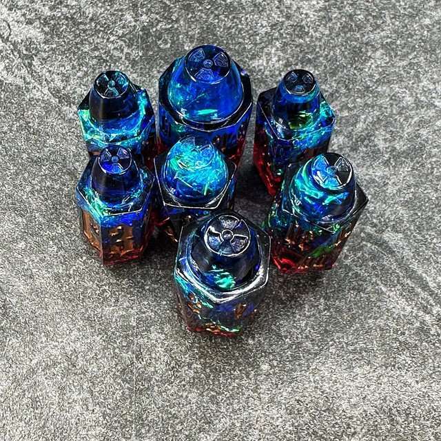 Sage's Spectral Revolver Thermal Bullets Resin Dice Set image 7