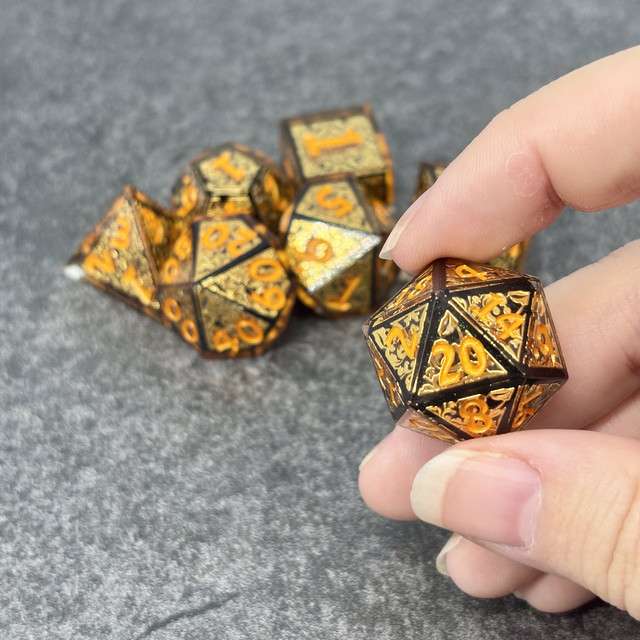 Sage's Arabesque Gold Sharp Edge Resin Dice Set image 9