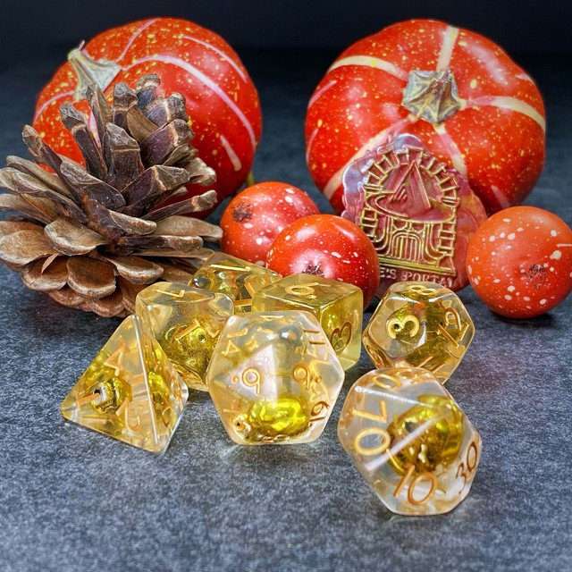Sage's Familiars - Golden Skull Familiar Resin Polyhedral Dice Set image 43