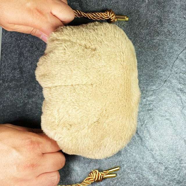 Sage's Furry Kittypaw Bag - Brown Fur/White Paw Dice Bag image 6