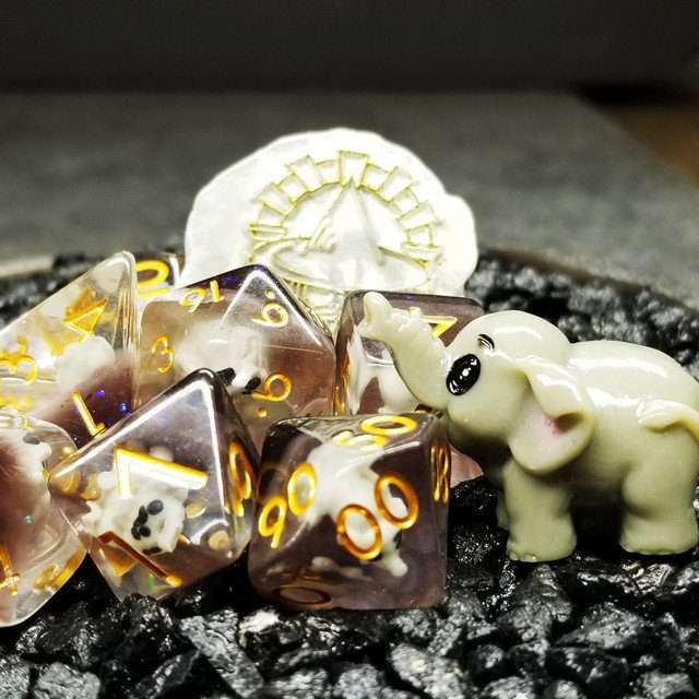 Sage's Baby Elephant Familiar Resin Polyhedral Dice Set - Sage's PortalResin Dice Set