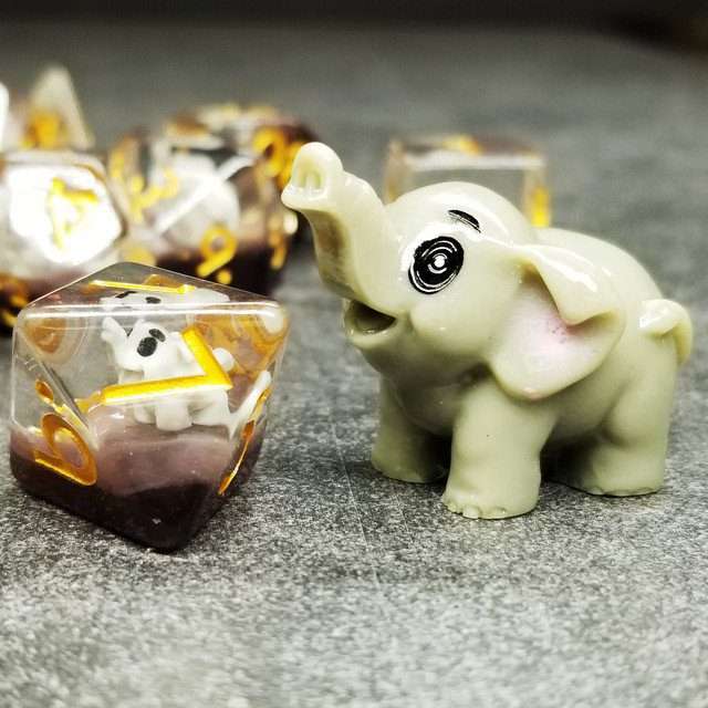 Sage's Baby Elephant Familiar Resin Polyhedral Dice Set - Sage's PortalResin Dice Set