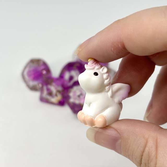 Sage's Baby Unicorn Familiar Resin Polyhedral Dice Set - Sage's PortalResin Dice Set