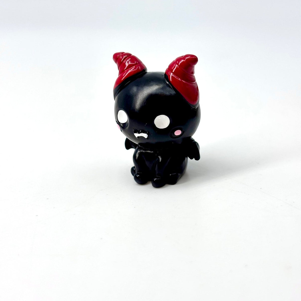 Sage's Cutesy Succubus Familiar Resin Polyhedral Dice Set - Sage's PortalResin Dice Set