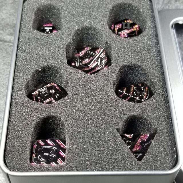 Sage's Dimension Stones - Gloss Black Magenta Glitter Stripes Black Ink Metal Polyhedral Dice Set - Sage's PortalMetal Dice Set