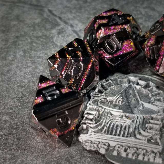 Sage's Dimension Stones - Gloss Black Magenta Glitter Stripes Black Ink Metal Polyhedral Dice Set - Sage's PortalMetal Dice Set