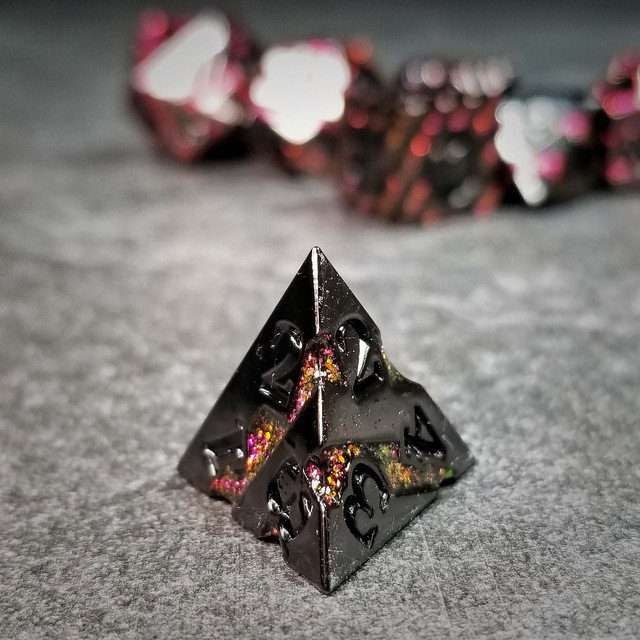 Sage's Dimension Stones - Gloss Black Magenta Glitter Stripes Black Ink Metal Polyhedral Dice Set - Sage's PortalMetal Dice Set