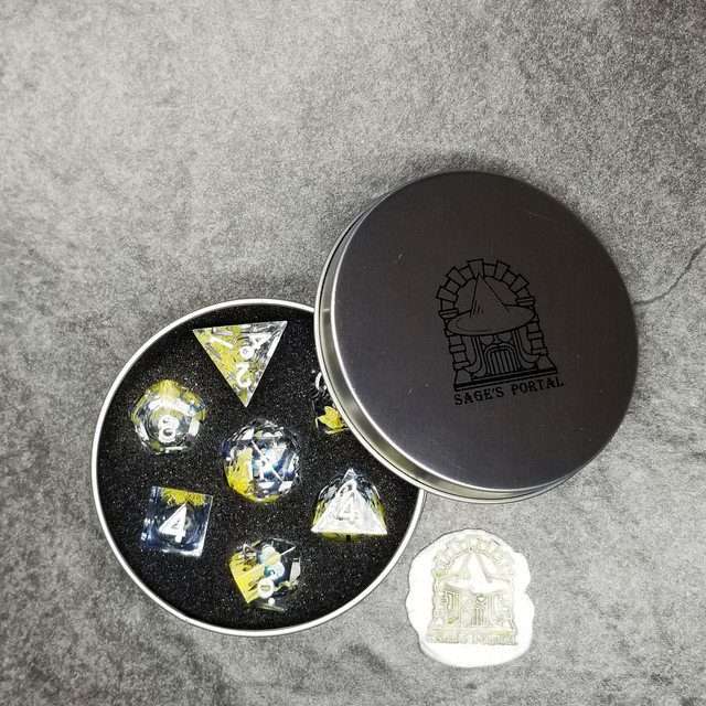 Sage's Divine Souls Liquid Core Sharp Edge Resin Dice Set - Sage's PortalLiquid Core Dice Set
