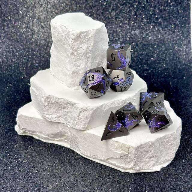 Sage’s Dragon Etchings Black/Purple Metal Polyhedral Dice Set - Sage's PortalMetal Dice Set