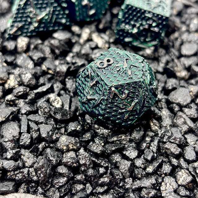 Sage's Dragonscales Green/Silver Metal Polyhedral Dice Set - Sage's PortalMetal Dice Set