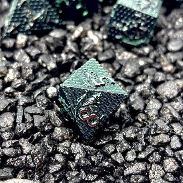 Sage's Dragonscales Green/Silver Metal Polyhedral Dice Set - Sage's PortalMetal Dice Set