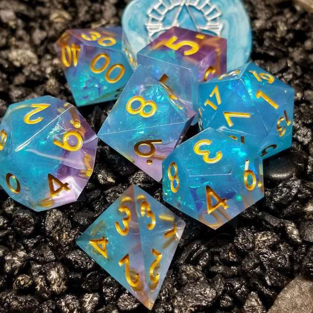 Sage's Enchanted Crystals Ice Blue Gold Ink Sharp Edge Resin Dice Set - Sage's PortalSharp Edge Resin Dice Set