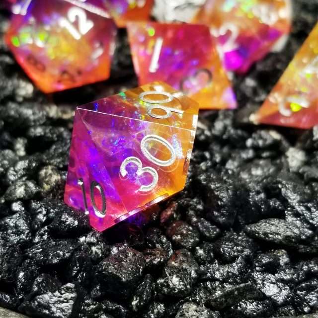 Sage's Enchanted Crystals Purple/Orange Sharp Edge Resin Dice Set - Sage's PortalSharp Edge Resin Dice Set