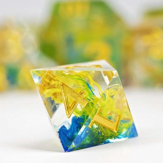 Sage's Essence of Nature Sharp Edge Resin Polyhedral Dice Set - Sage's PortalSharp Edge Resin Dice Set