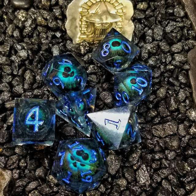 Sage's Eye of the Beast Jiggling Blue Liquid Core Polyhedral Dice Set - Sage's PortalLiquid Core Dice Set