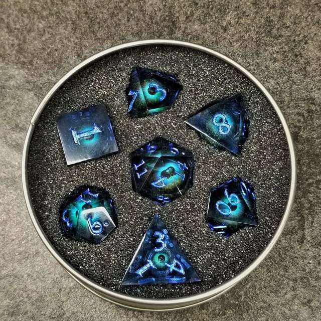 Sage's Eye of the Beast Jiggling Blue Liquid Core Polyhedral Dice Set - Sage's PortalLiquid Core Dice Set